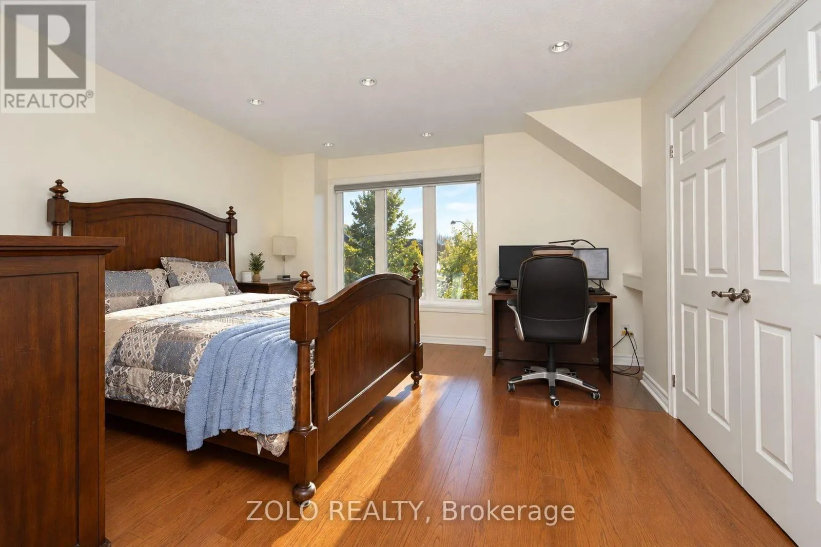 30 MORNINGDEW CRESCENT