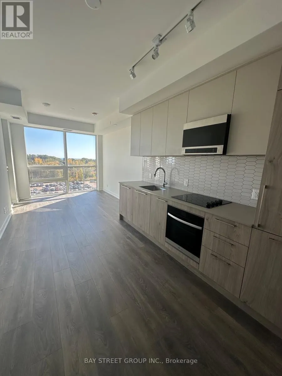 616 - 1381 LAKESHORE ROAD E