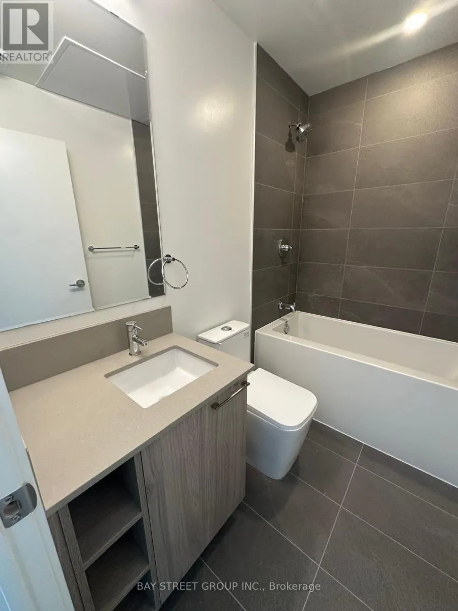 616 - 1381 LAKESHORE ROAD E