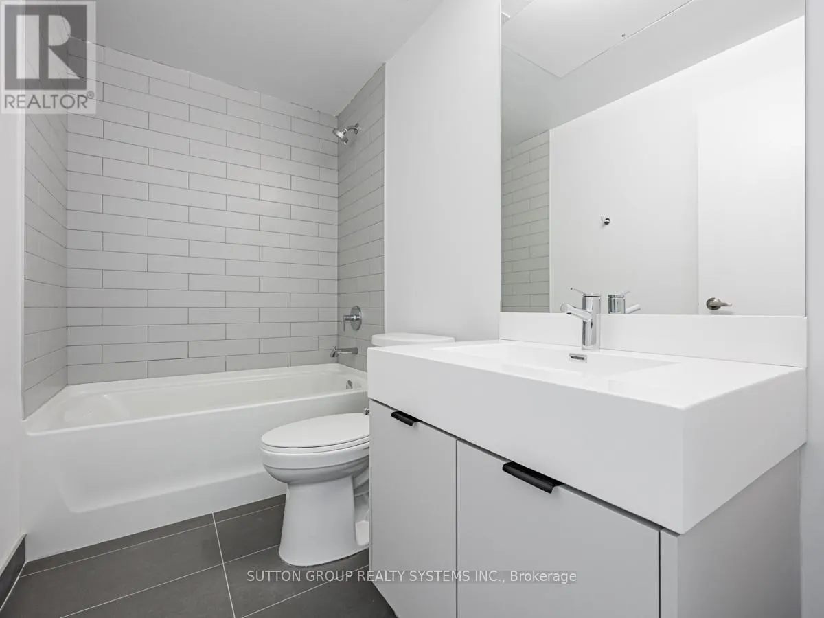 707 - 57 BROCK AVENUE