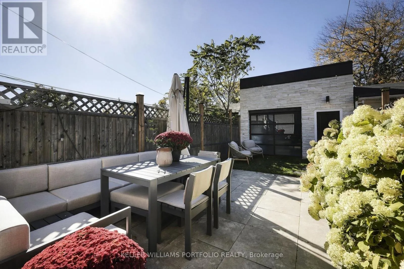 1006 OSSINGTON AVENUE
