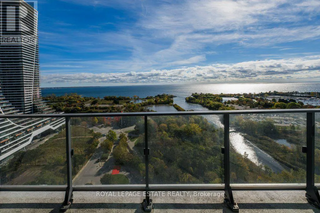 2310 - 2200 LAKE SHORE BOULEVARD W