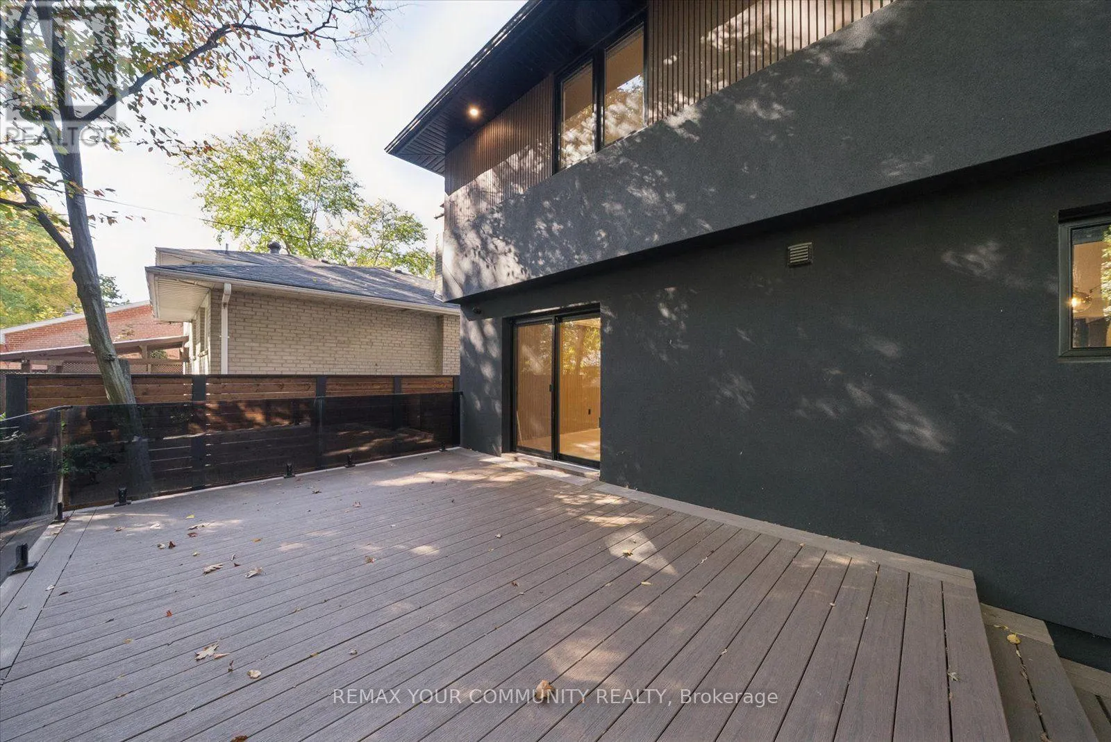 1584 SUNNYCOVE DRIVE