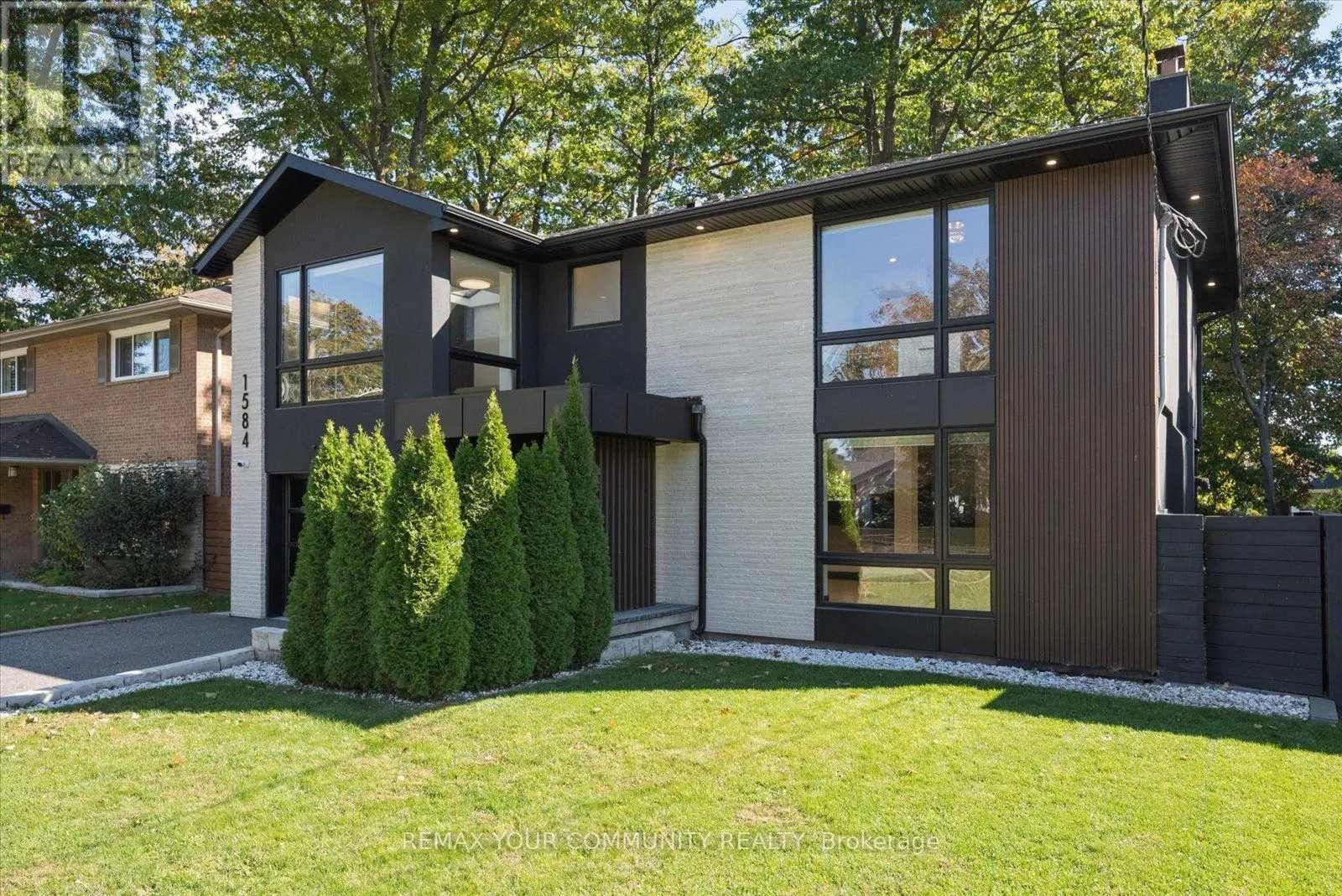 1584 SUNNYCOVE DRIVE