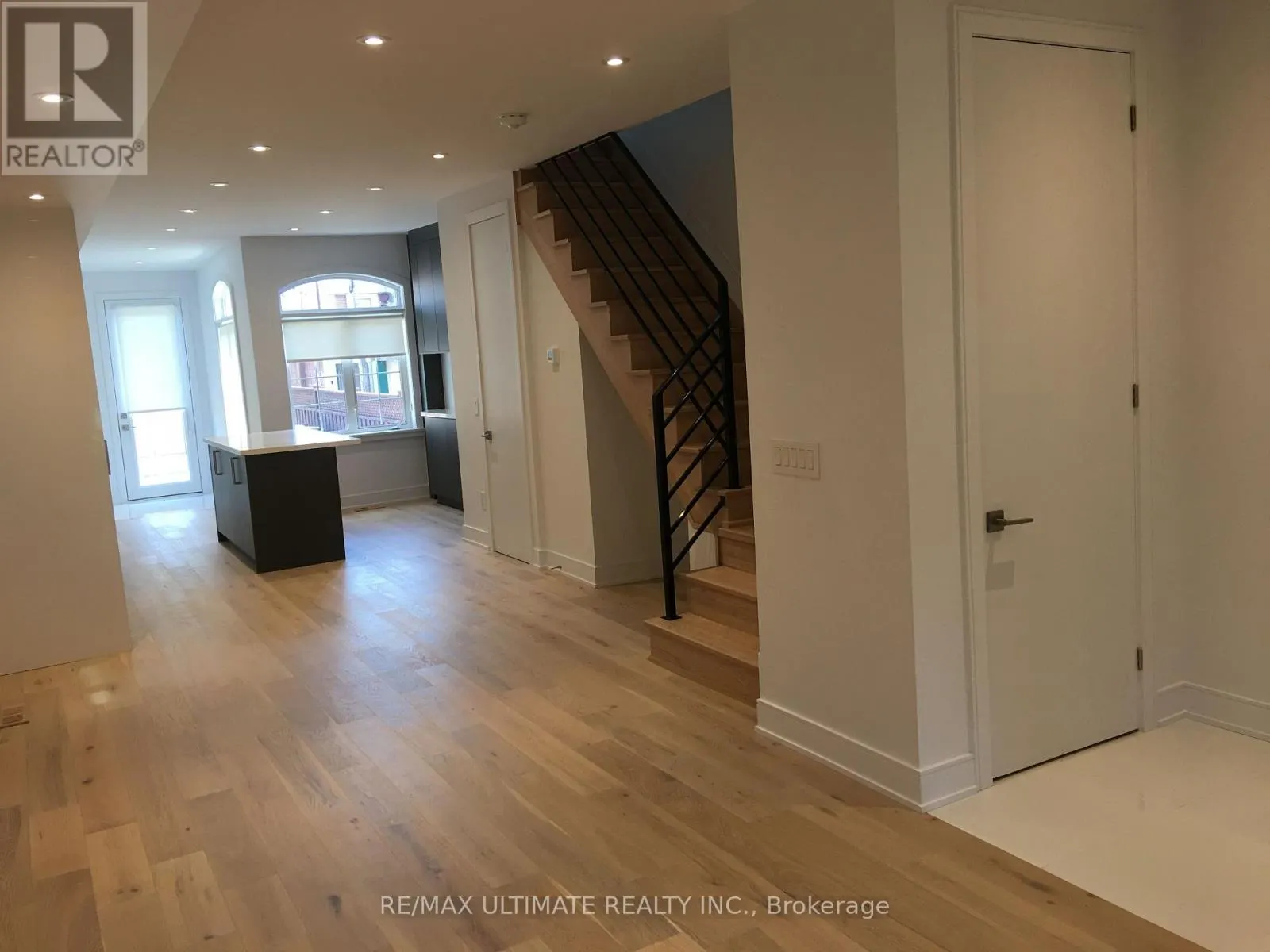 UPPER - 127 HARVIE AVENUE