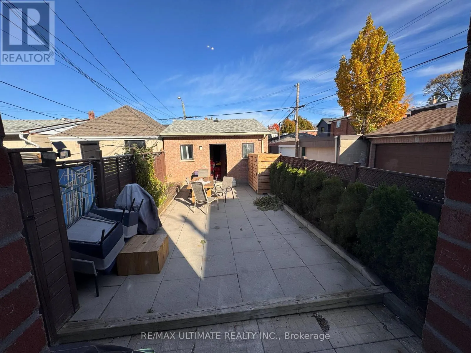UPPER - 127 HARVIE AVENUE