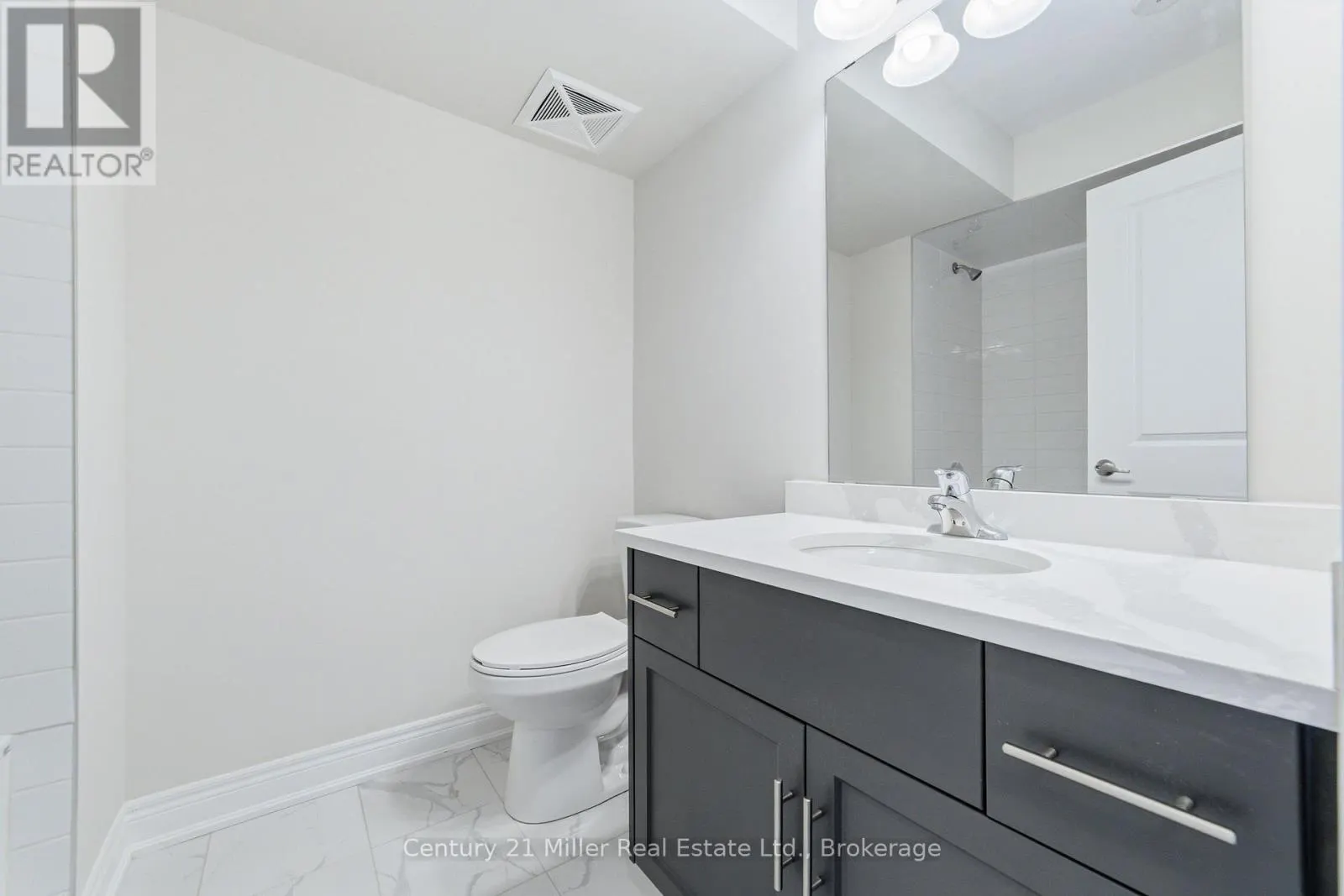58 - 2150 TRAFALGAR ROAD #58