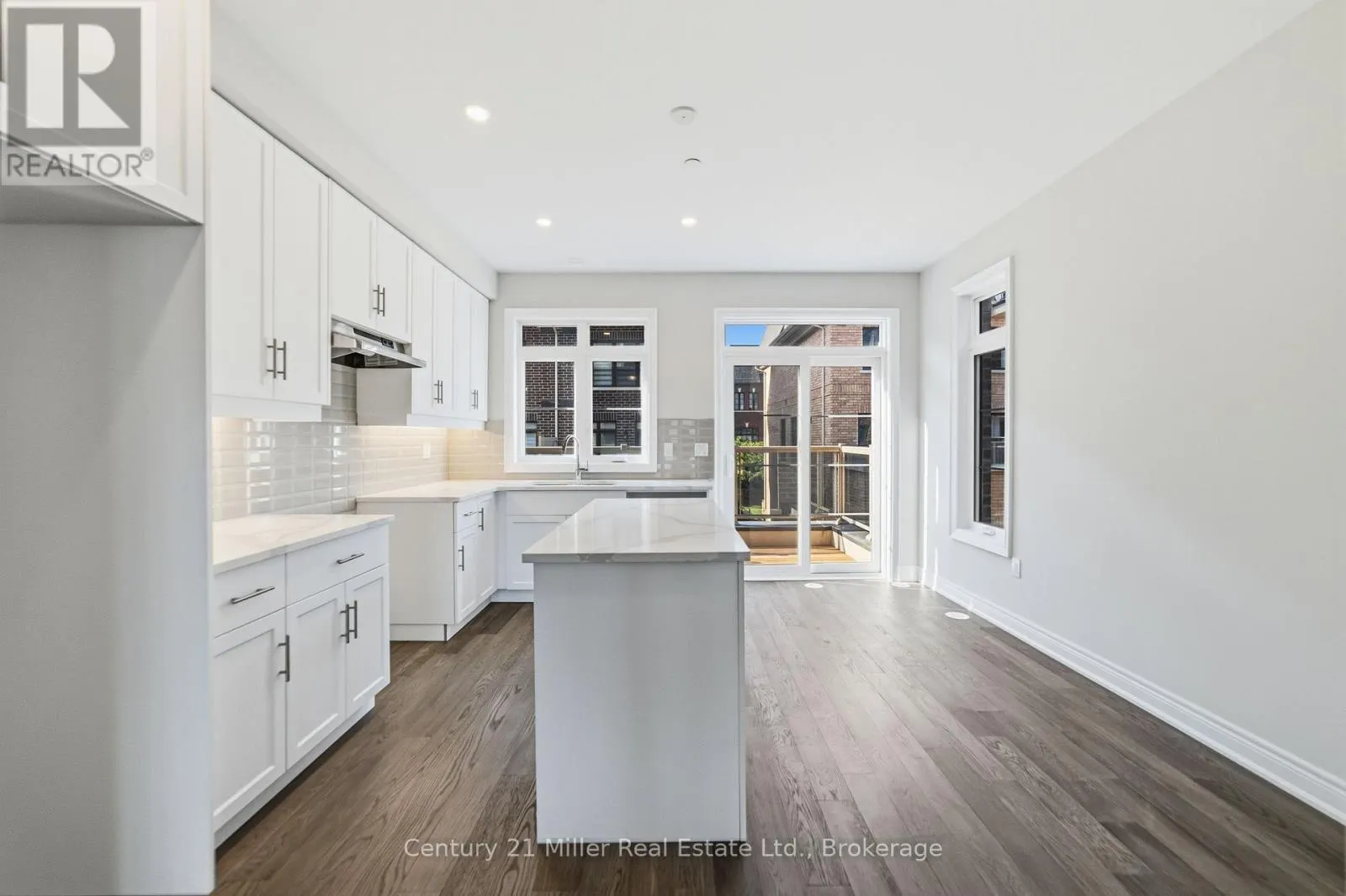 58 - 2150 TRAFALGAR ROAD #58