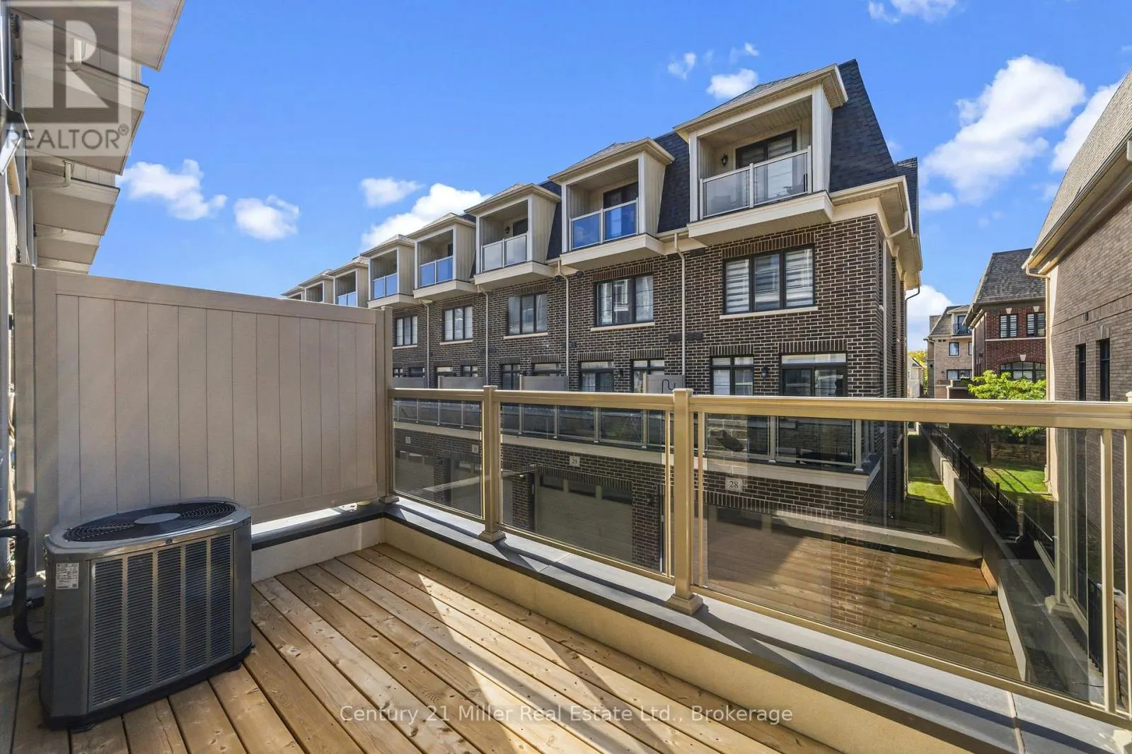 58 - 2150 TRAFALGAR ROAD #58