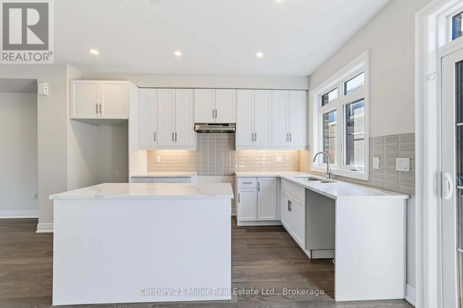 58 - 2150 TRAFALGAR ROAD #58