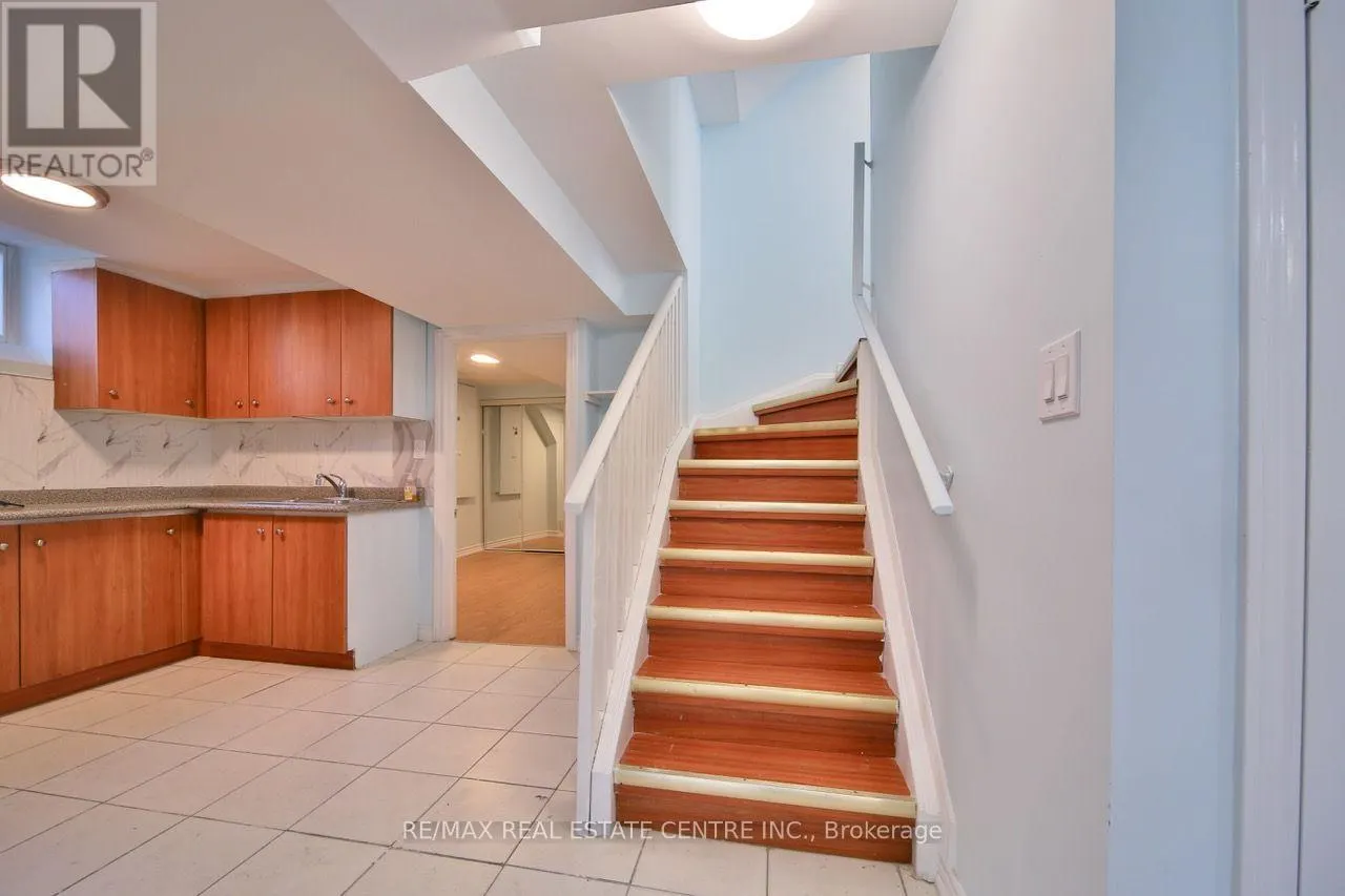 BSMT - 66 MISTDALE CRESCENT