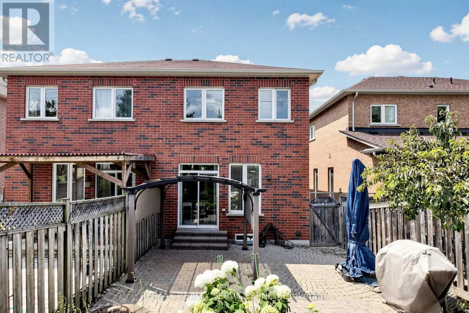 50 ROCKY POINT CRESCENT