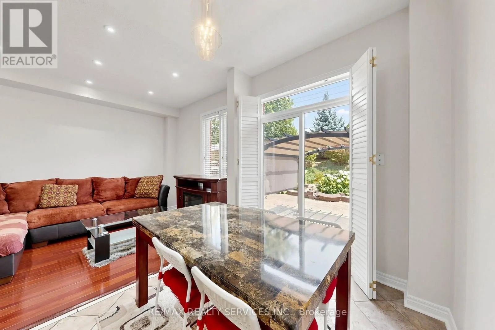 50 ROCKY POINT CRESCENT