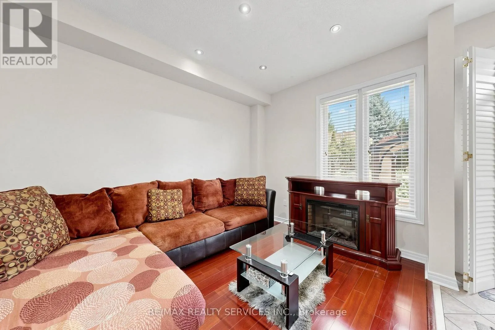 50 ROCKY POINT CRESCENT