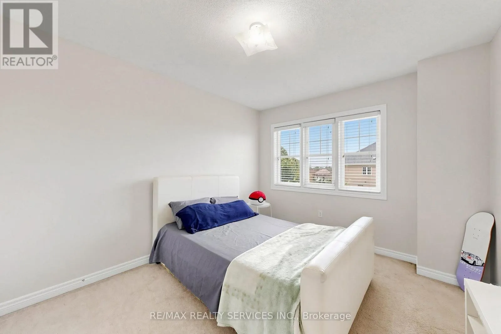 50 ROCKY POINT CRESCENT