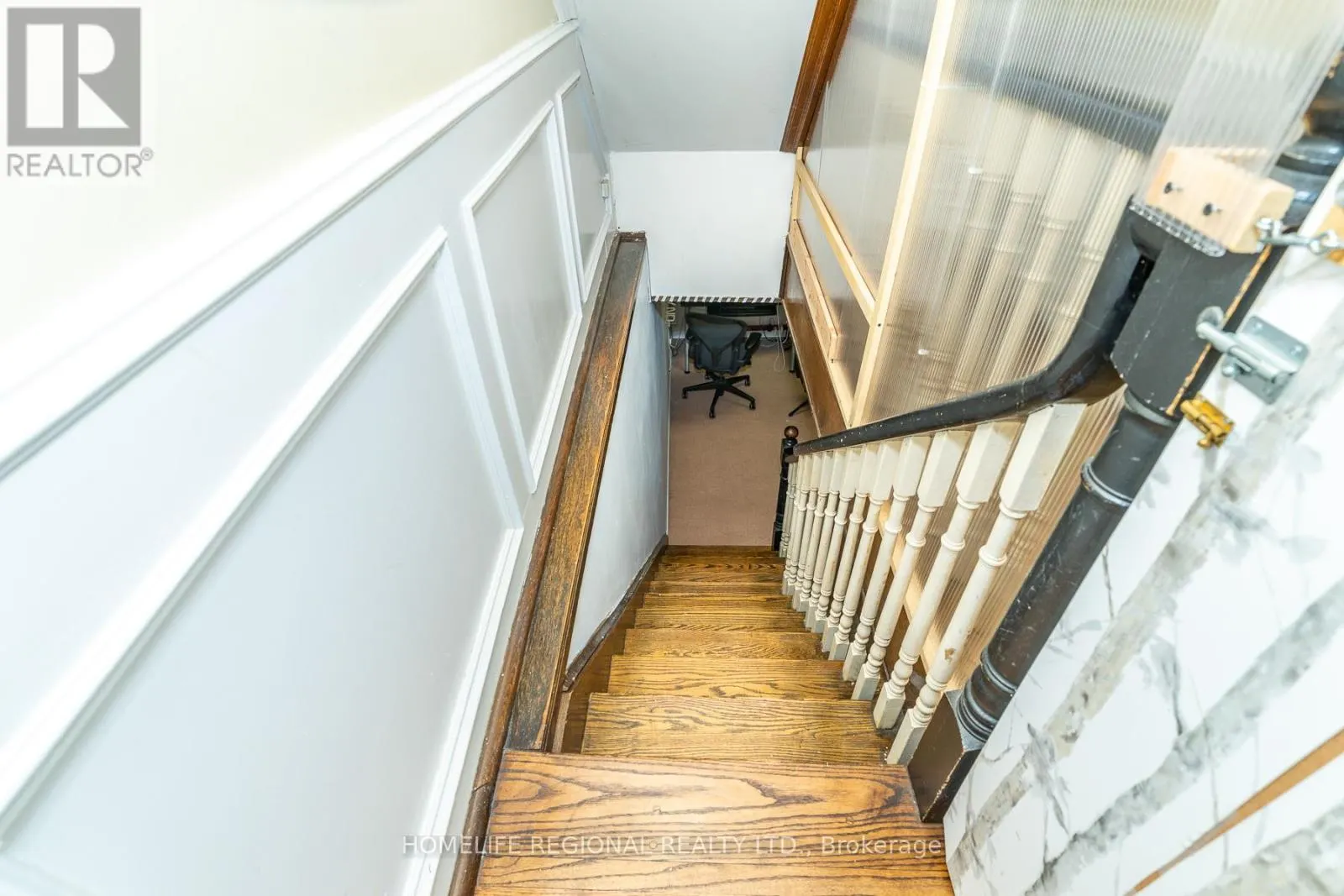 122 EMERSON AVENUE