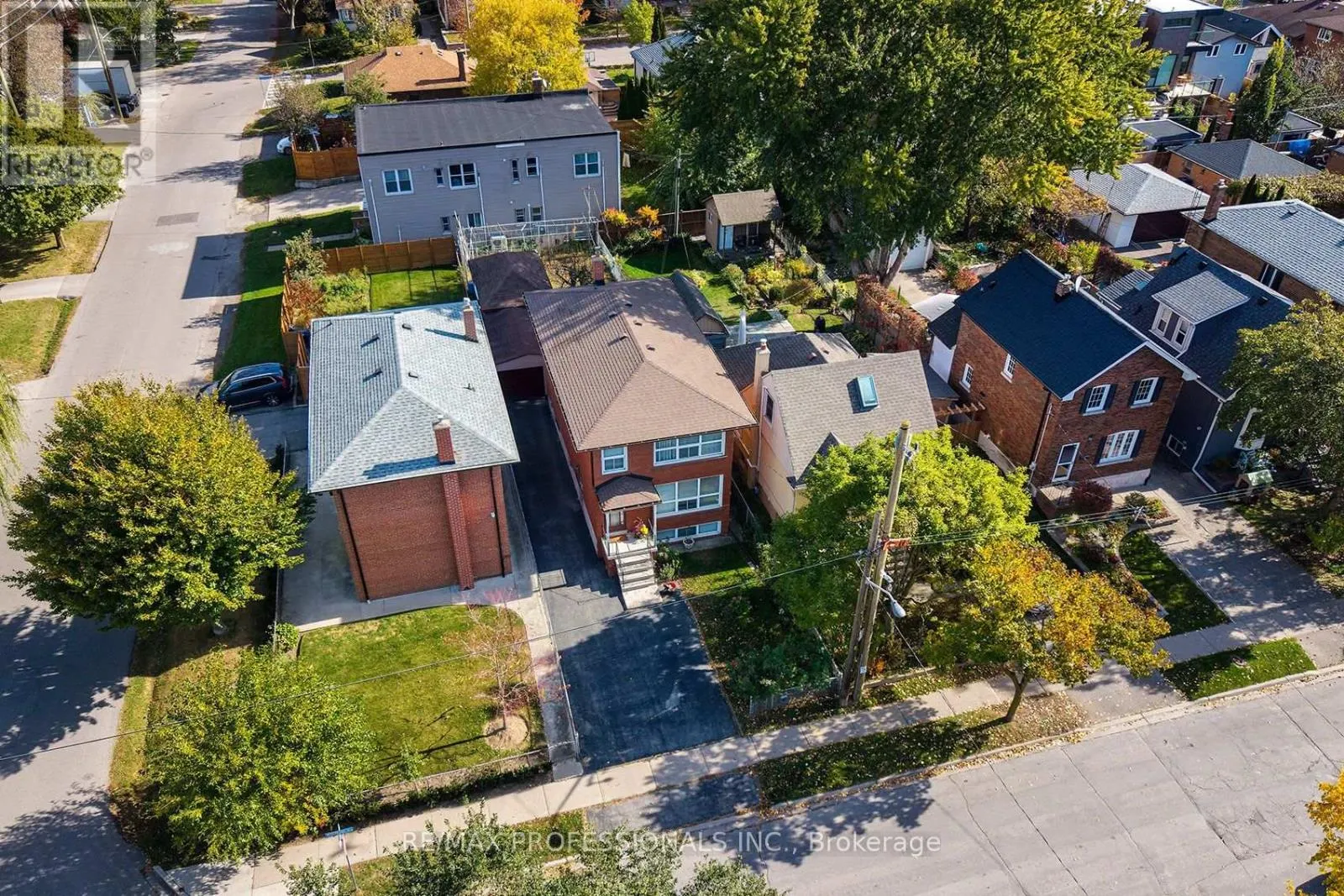 61 ROSEMEADE AVENUE