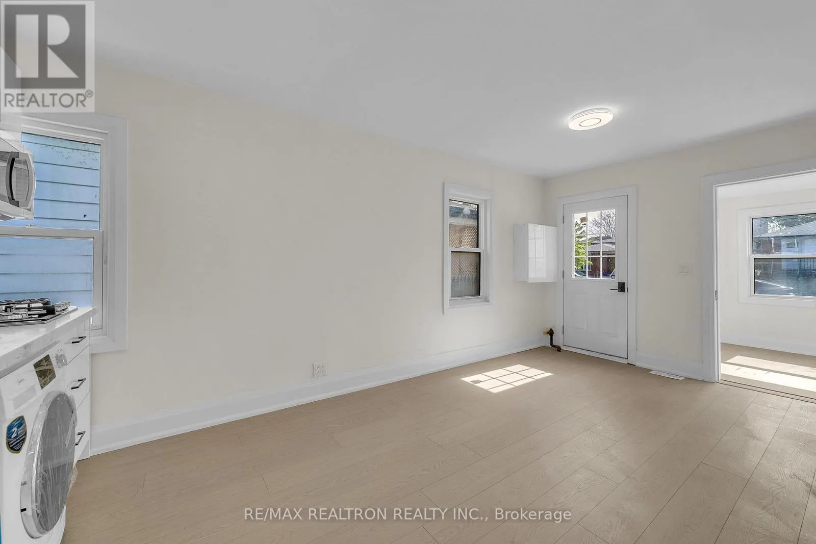 53 TWENTY FOURTH STREET