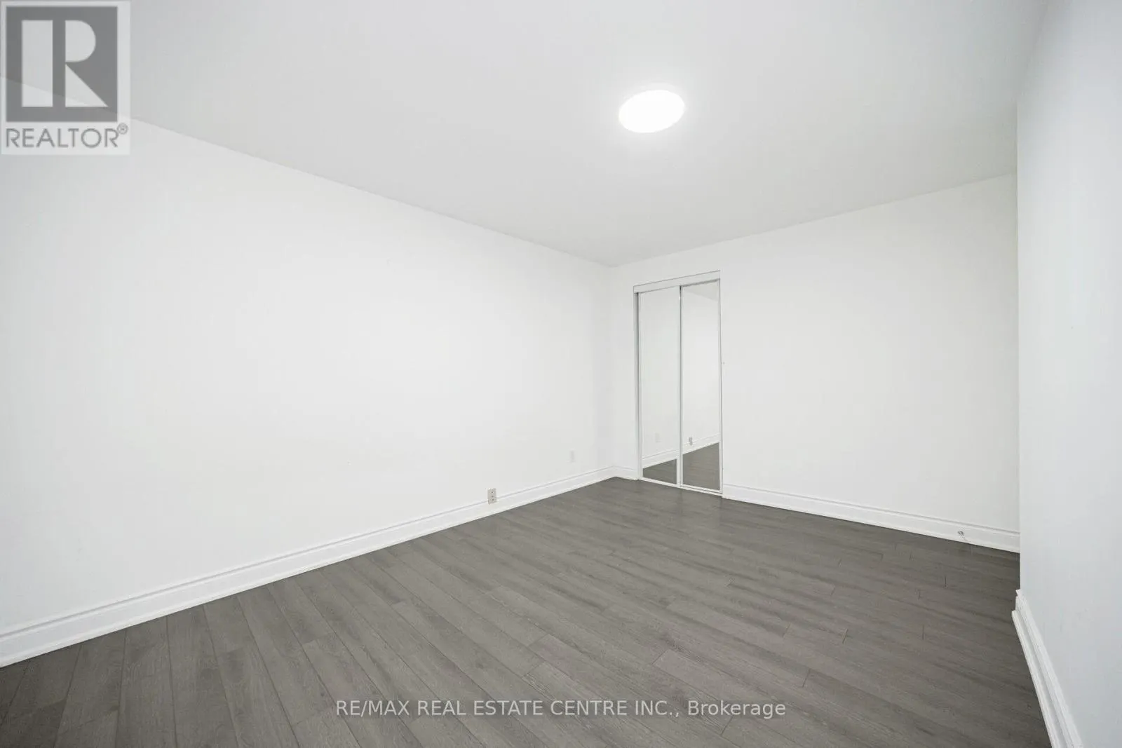 15095 DIXIE ROAD