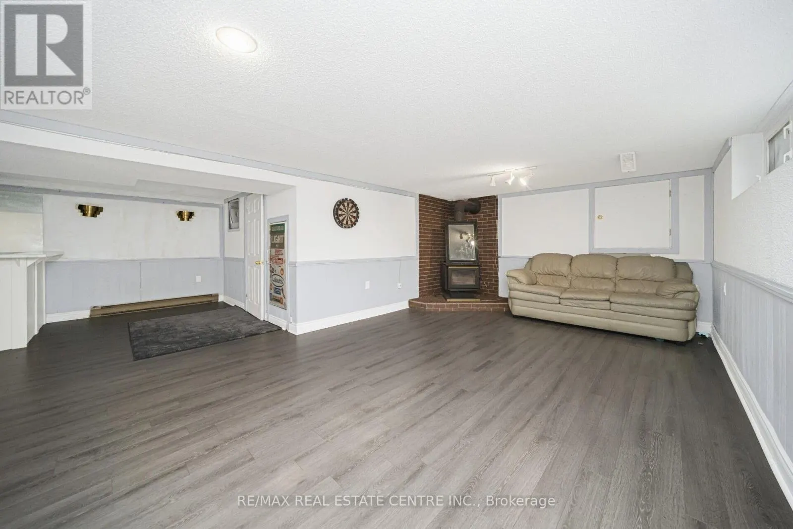 15095 DIXIE ROAD