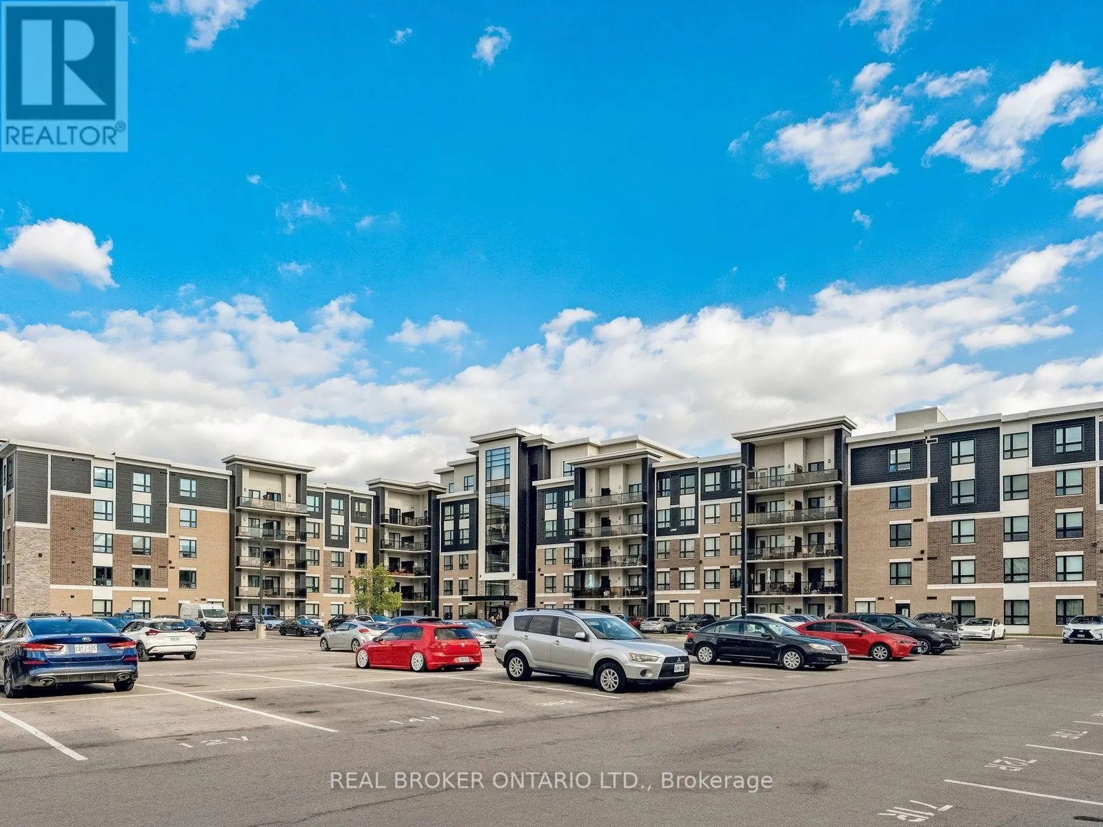 305 - 640 SAUVE STREET