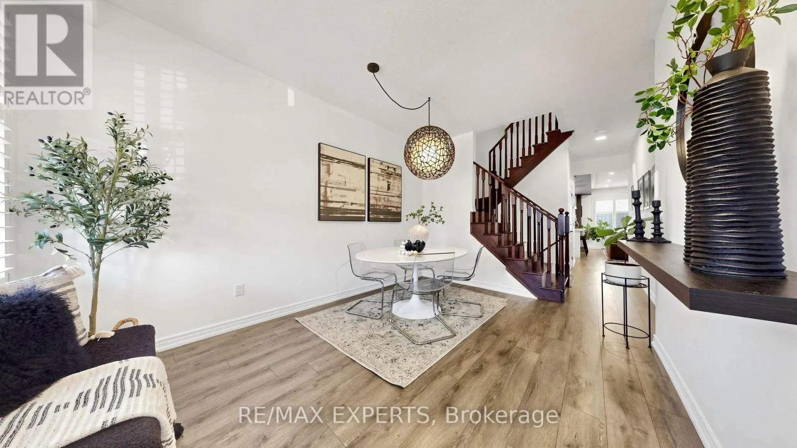 1456 HAWS CRESCENT