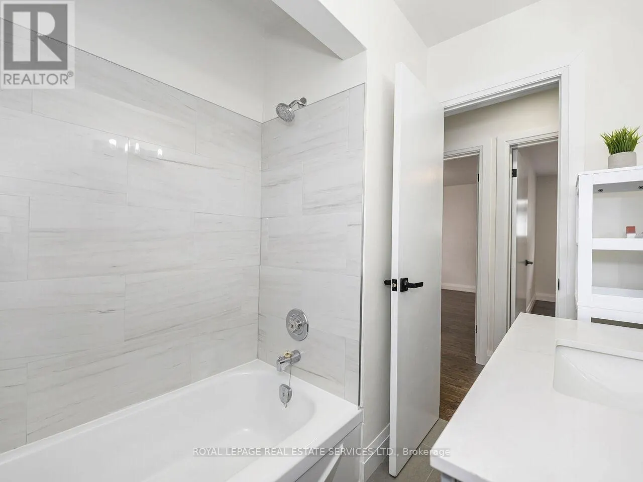873 SIXTH STREET