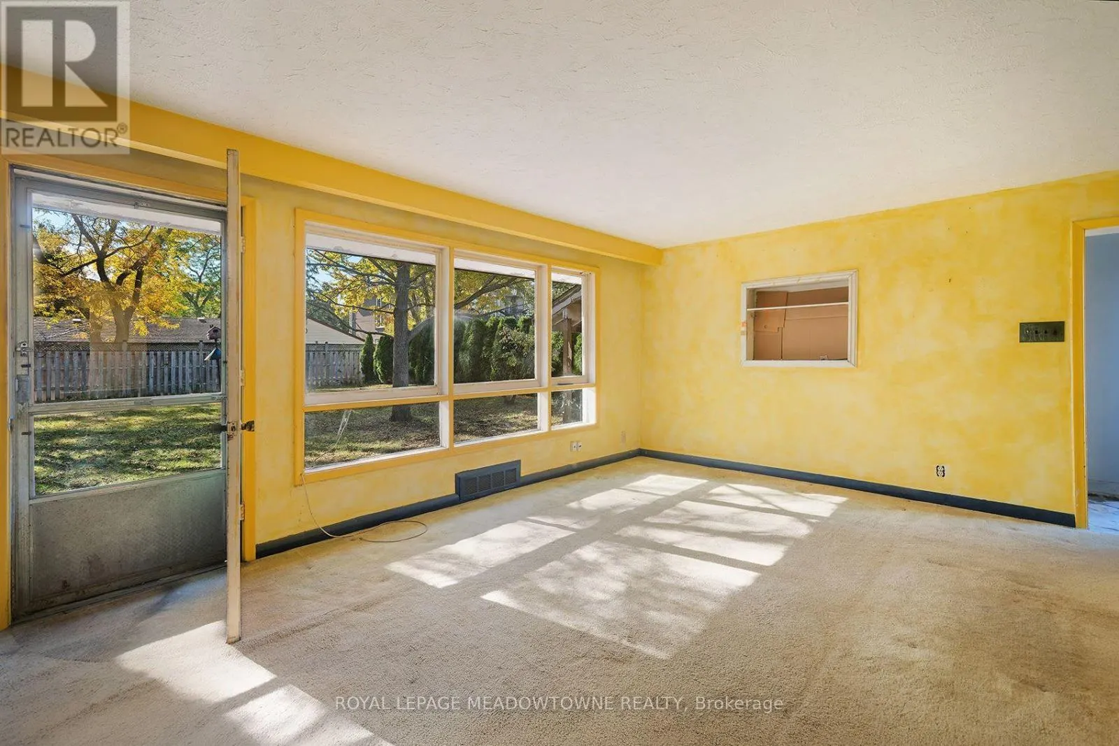 112 VISTA BOULEVARD