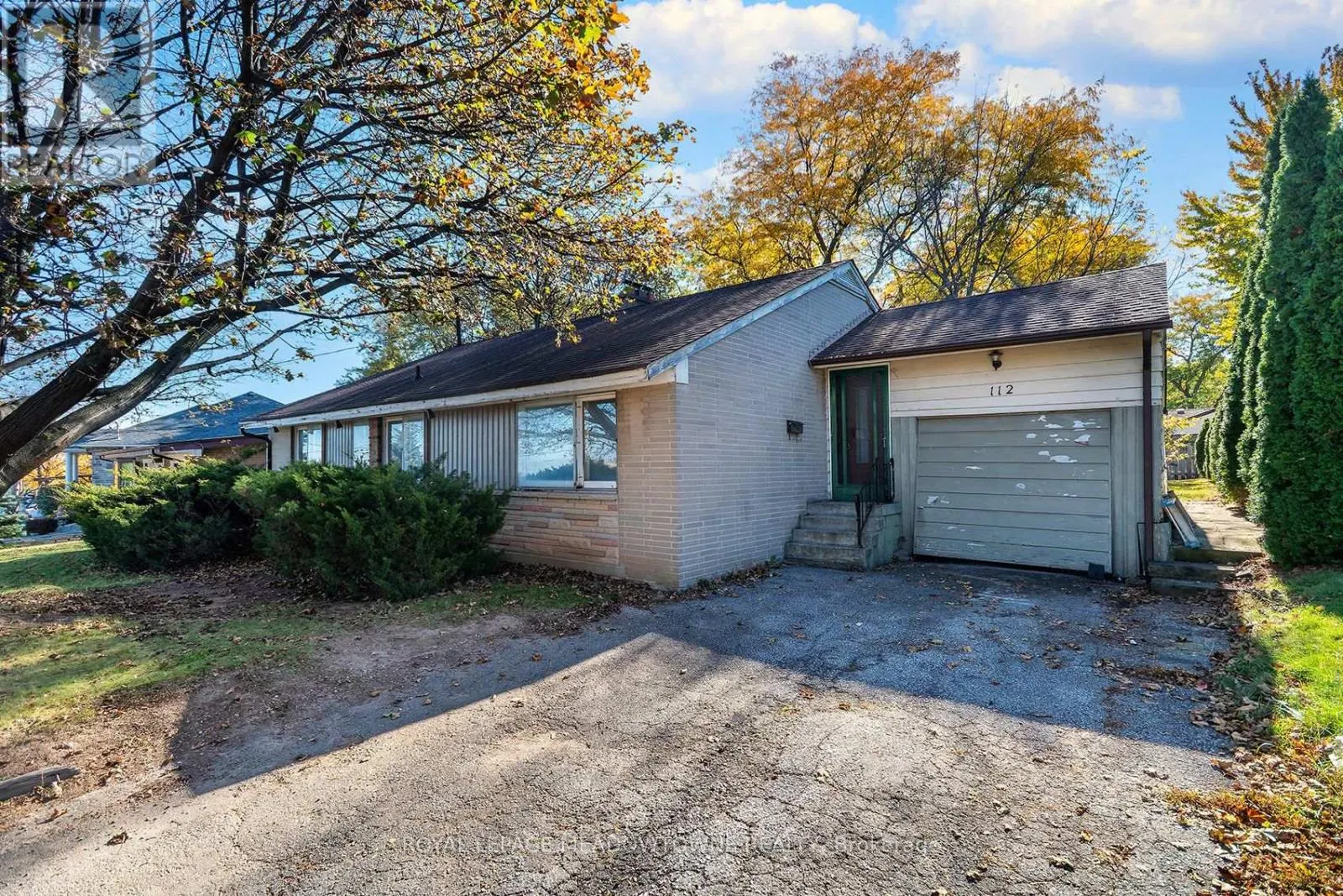 112 VISTA BOULEVARD
