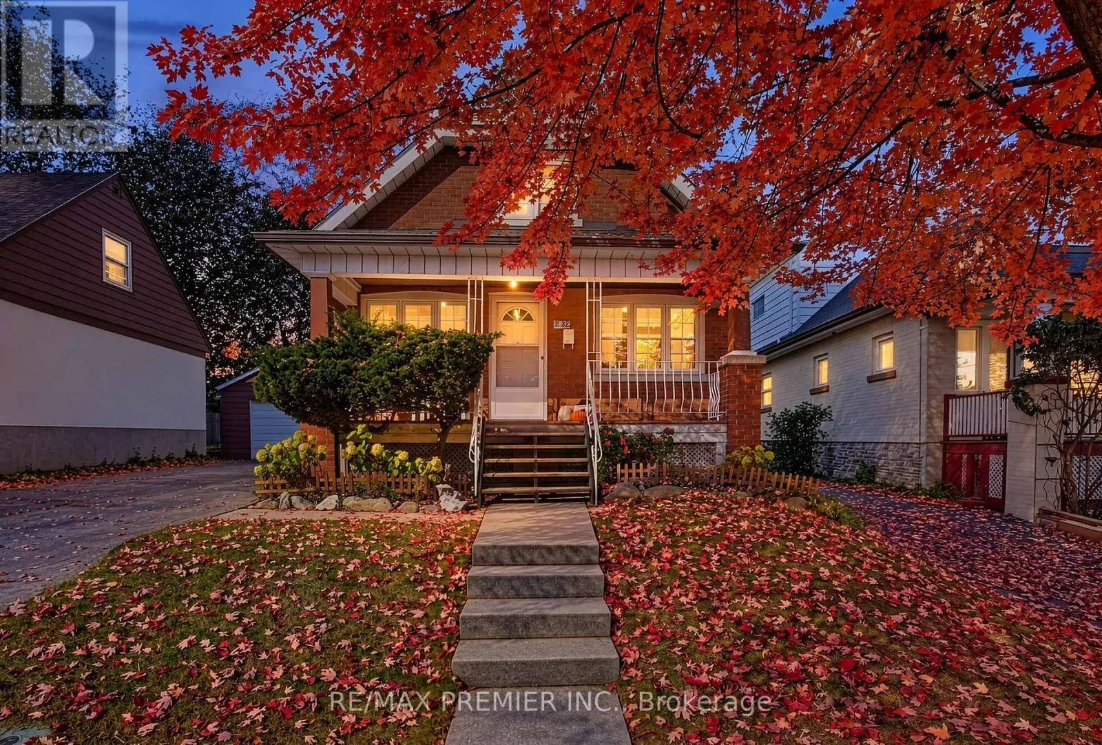 232 JOHN STREET