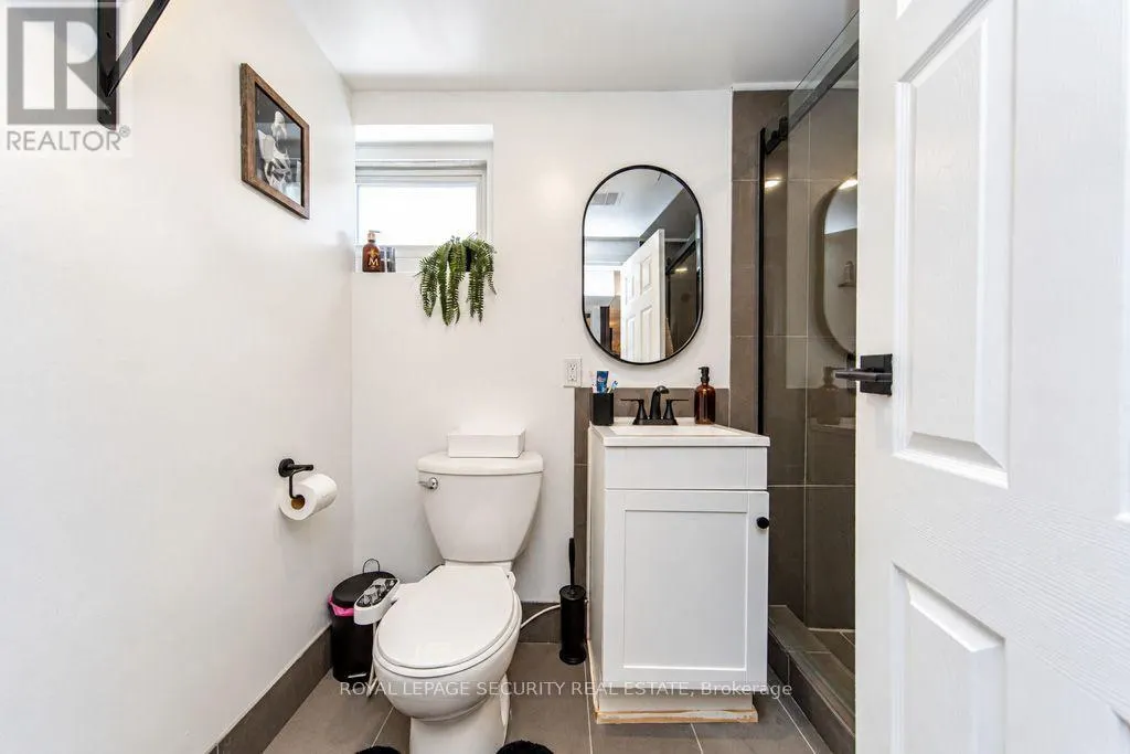 21 NEAMES CRESCENT