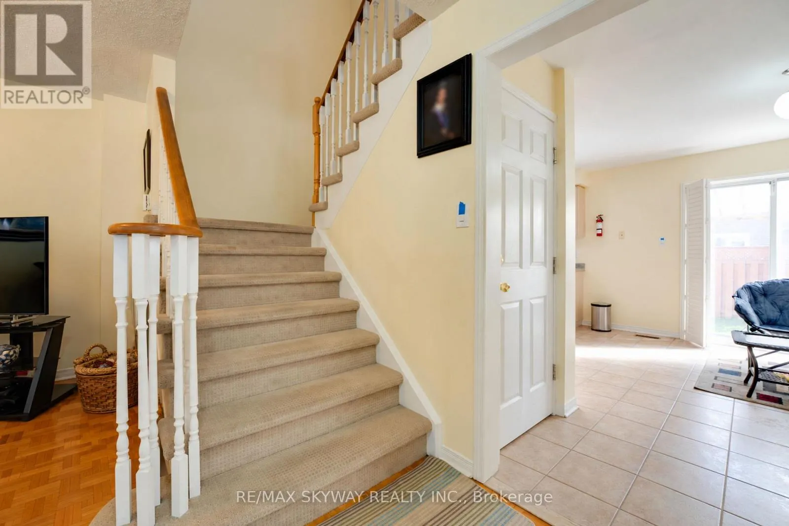 12 BARRIER REEF LANE