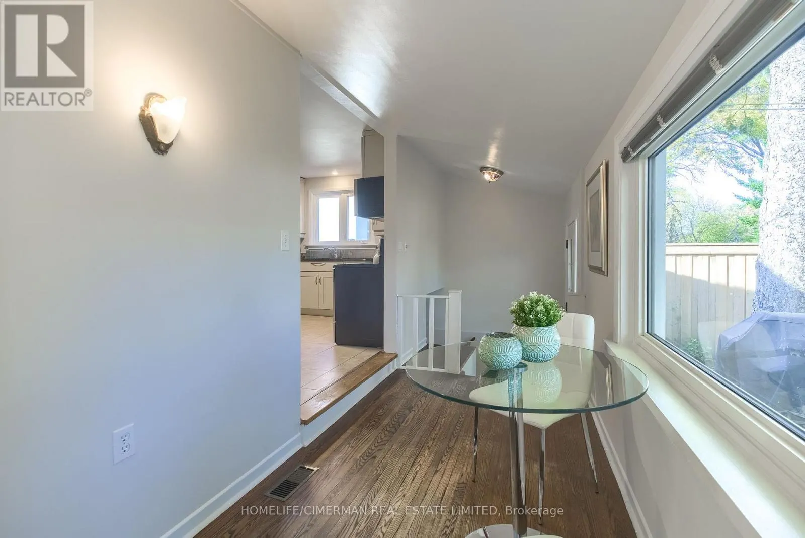 25 THIRTY NINTH STREET