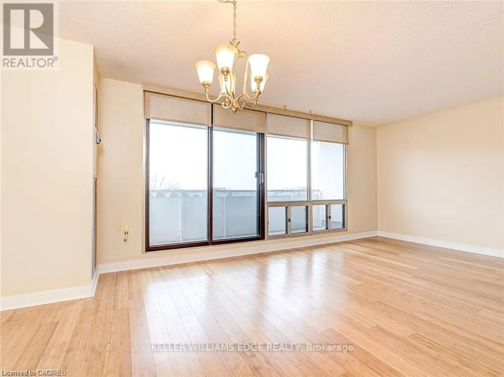 302 - 2055 UPPER MIDDLE ROAD