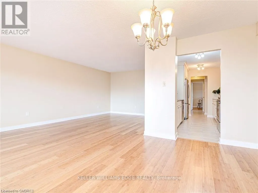 302 - 2055 UPPER MIDDLE ROAD