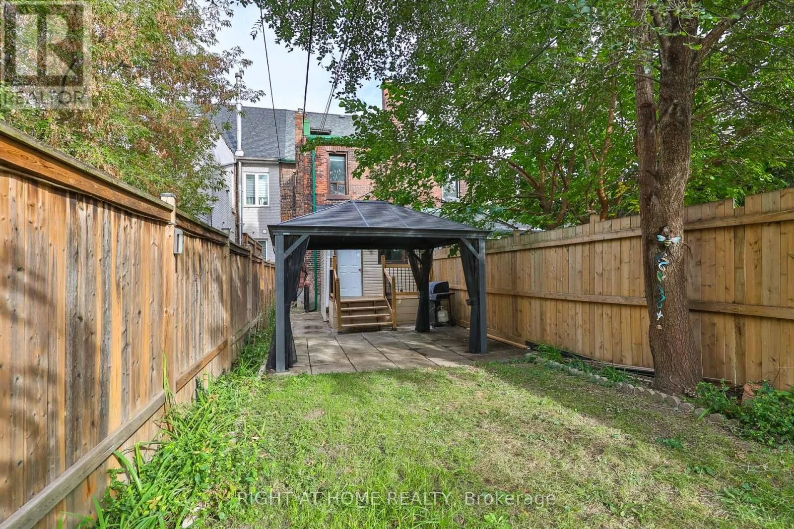 138 OSLER STREET