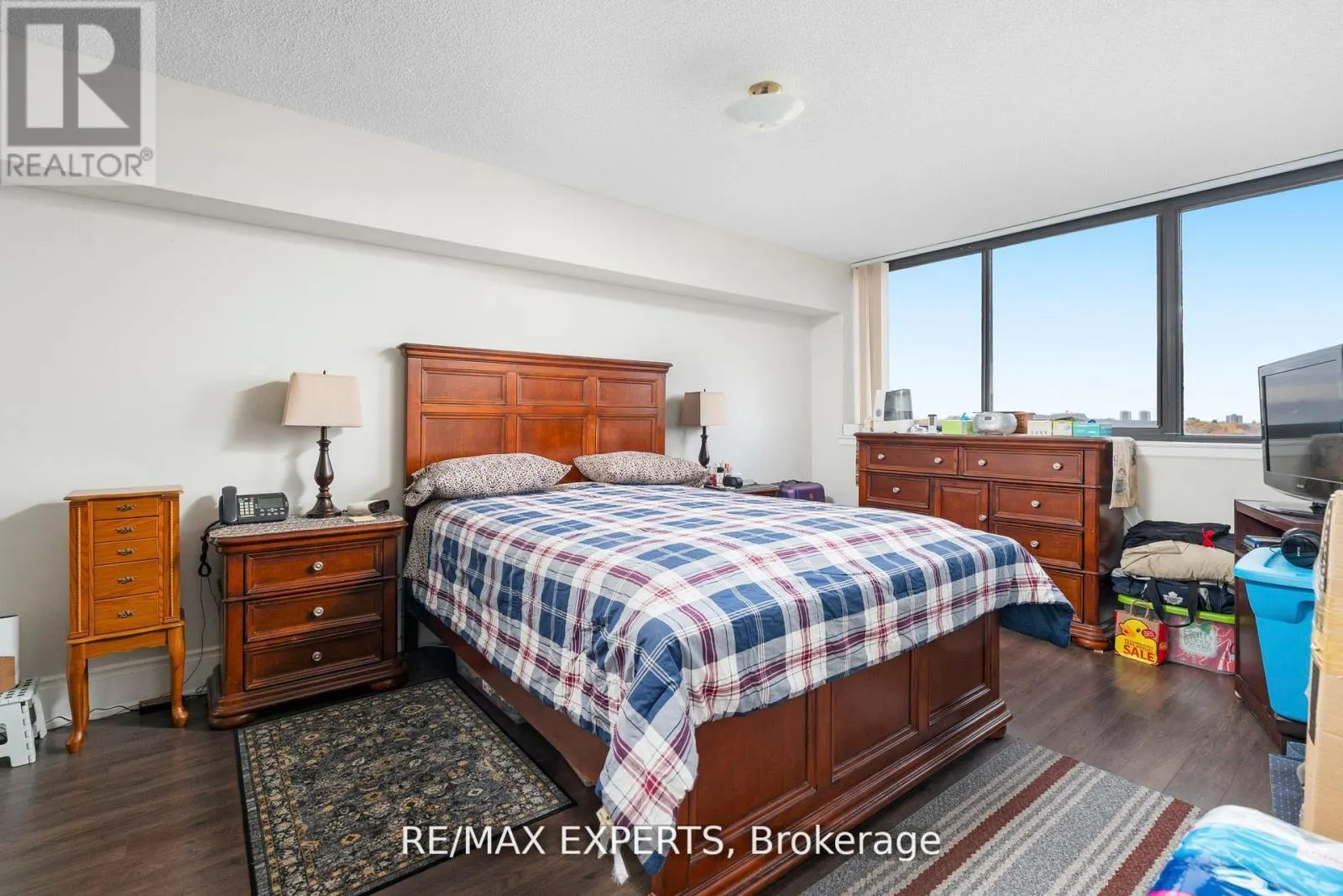 1103 - 40 RICHVIEW ROAD