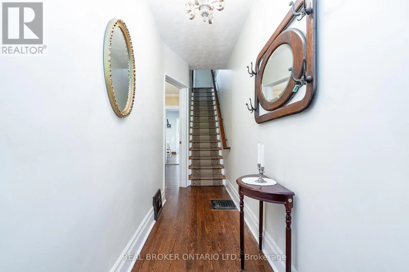 253 BARTLETT AVENUE