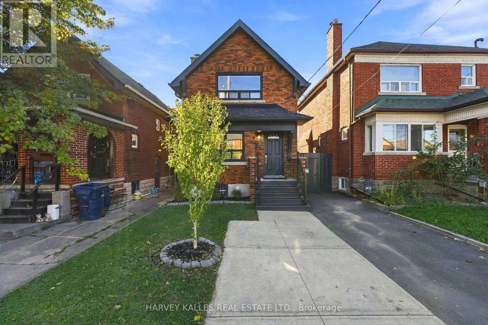 26 MIRANDA AVENUE