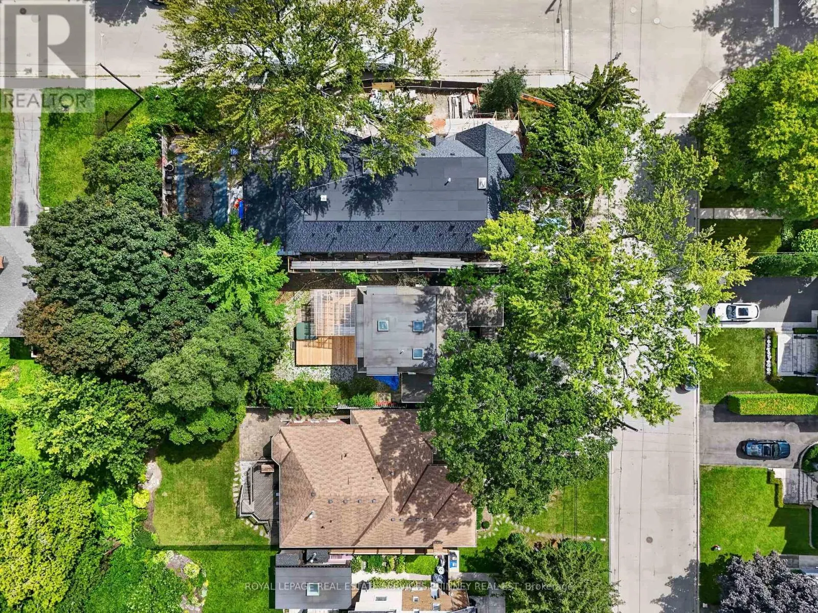 21 CUMBERLAND DRIVE