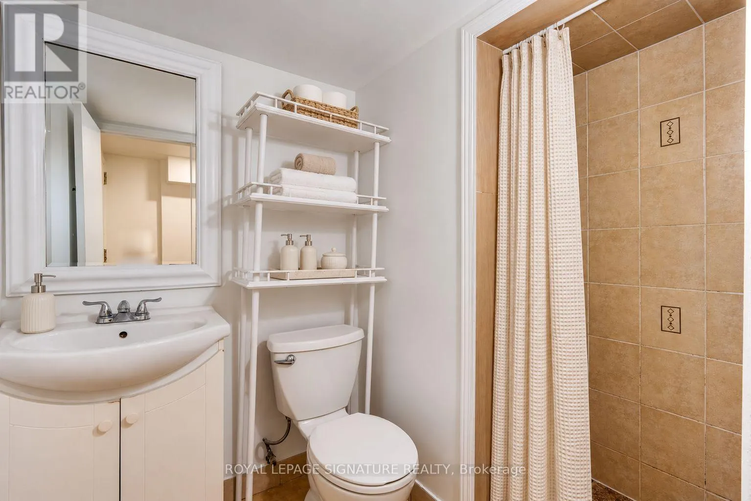 LOWER - 1043 OSSINGTON AVENUE