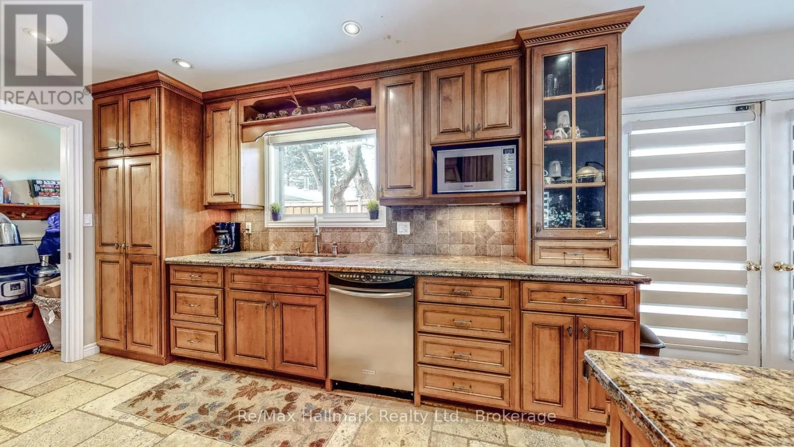 471 ANTHONY DRIVE