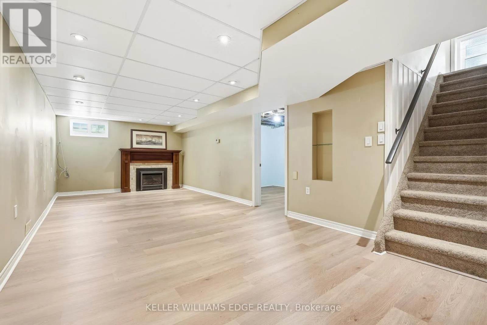 1360 WATERDOWN ROAD