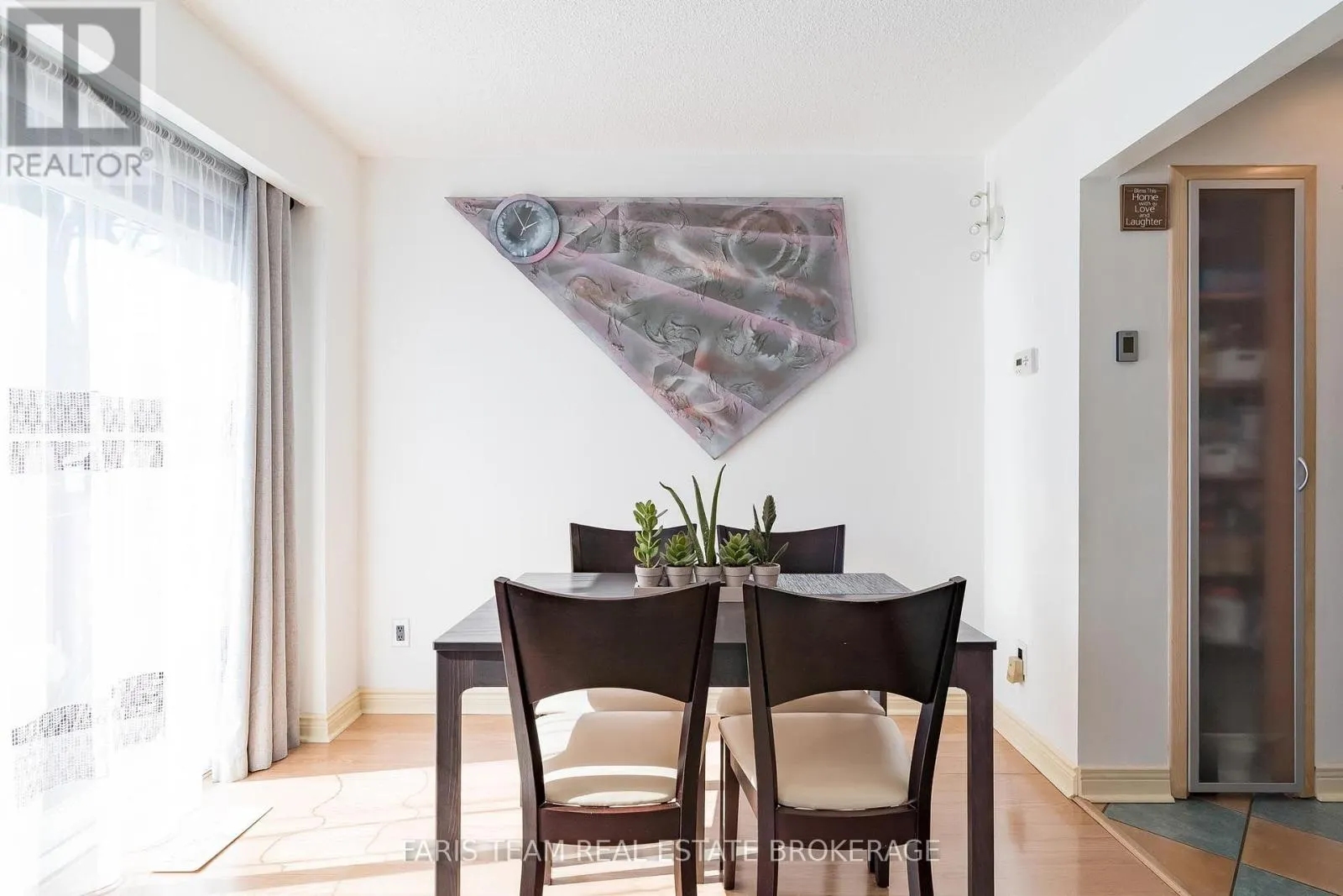 18 - 2075 ASTA DRIVE