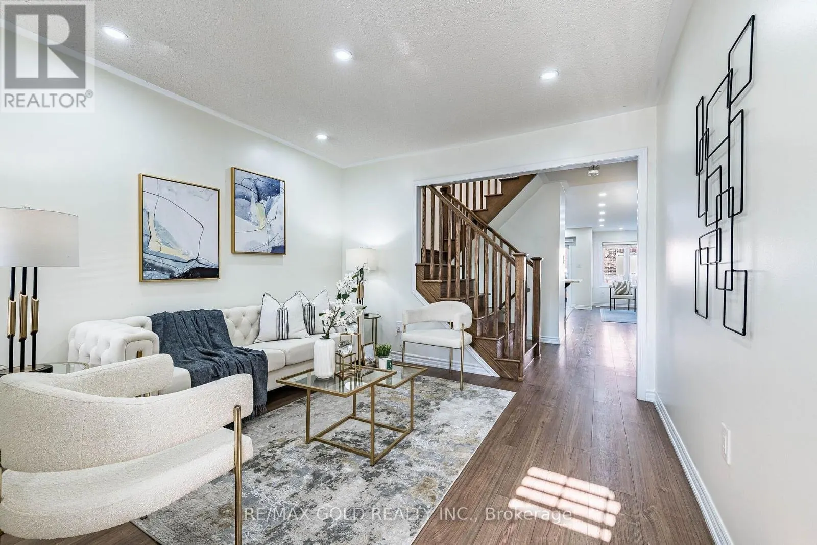 6 VOLNER ROAD