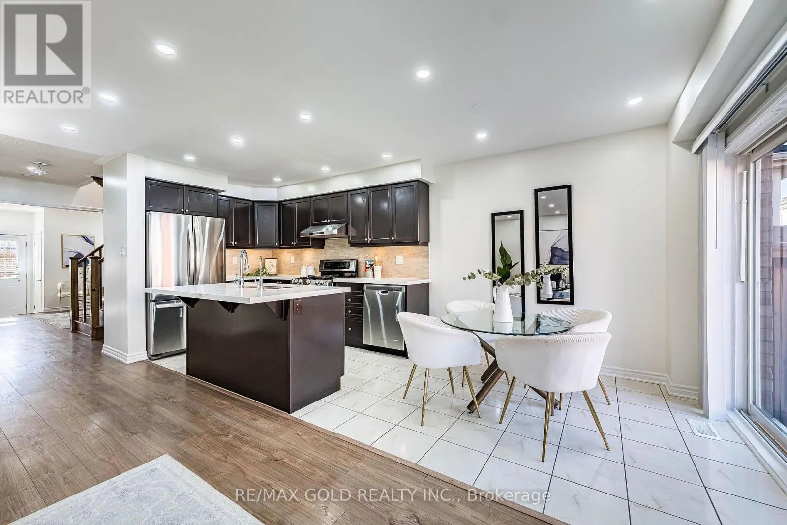 6 VOLNER ROAD