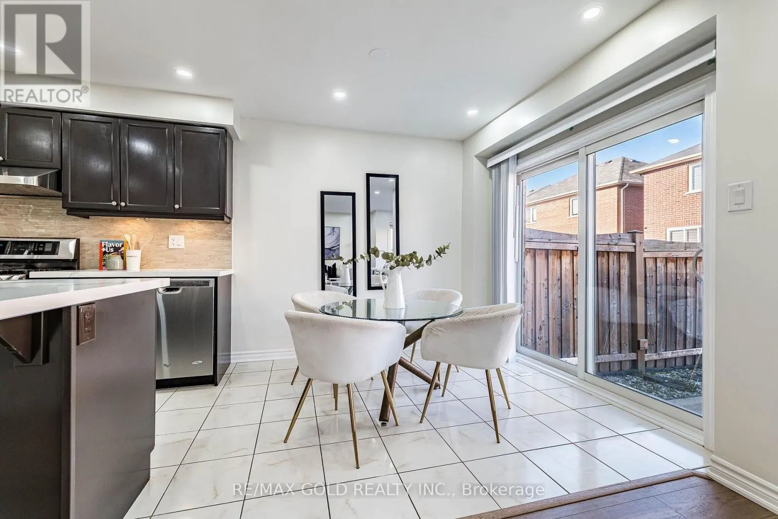 6 VOLNER ROAD