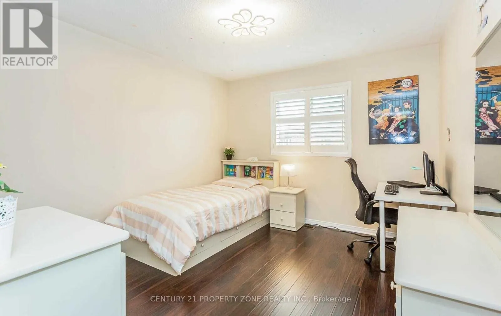 15 DAWES ROAD