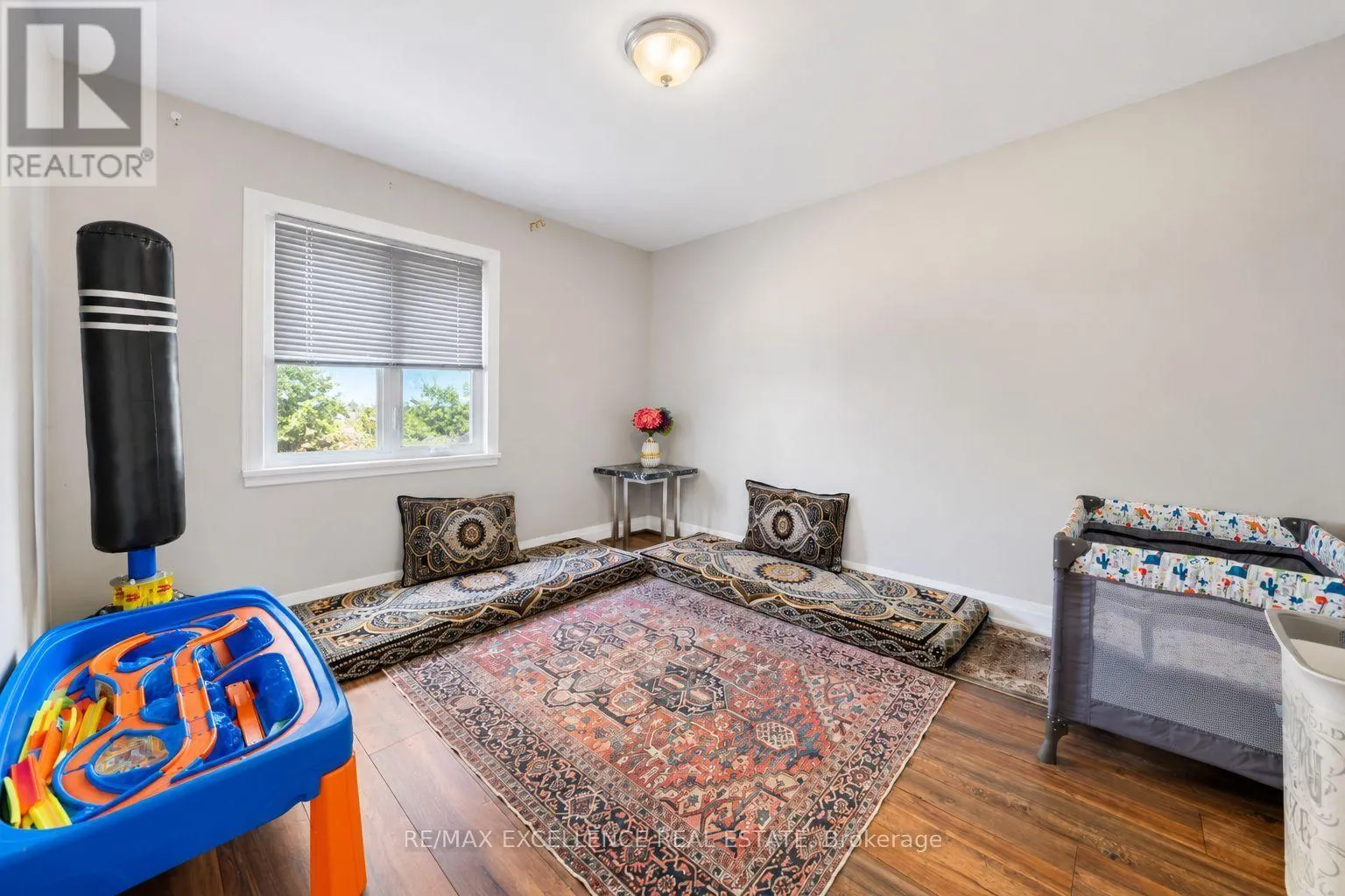 49 BARRHEAD CRESCENT