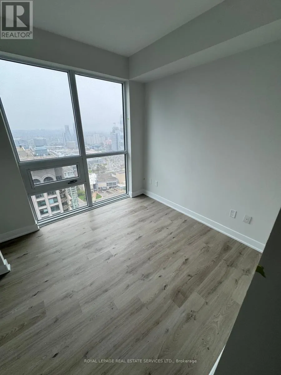 4111 - 430 SQUARE ONE DRIVE